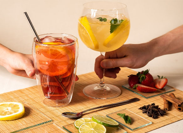 Celebre o verão com drinques à base de chá