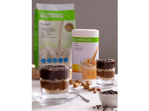 Receita fit: pavê de paçoca