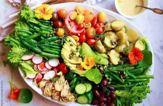 Nutricionistas sugerem opções de almoço vegetariano/vegano